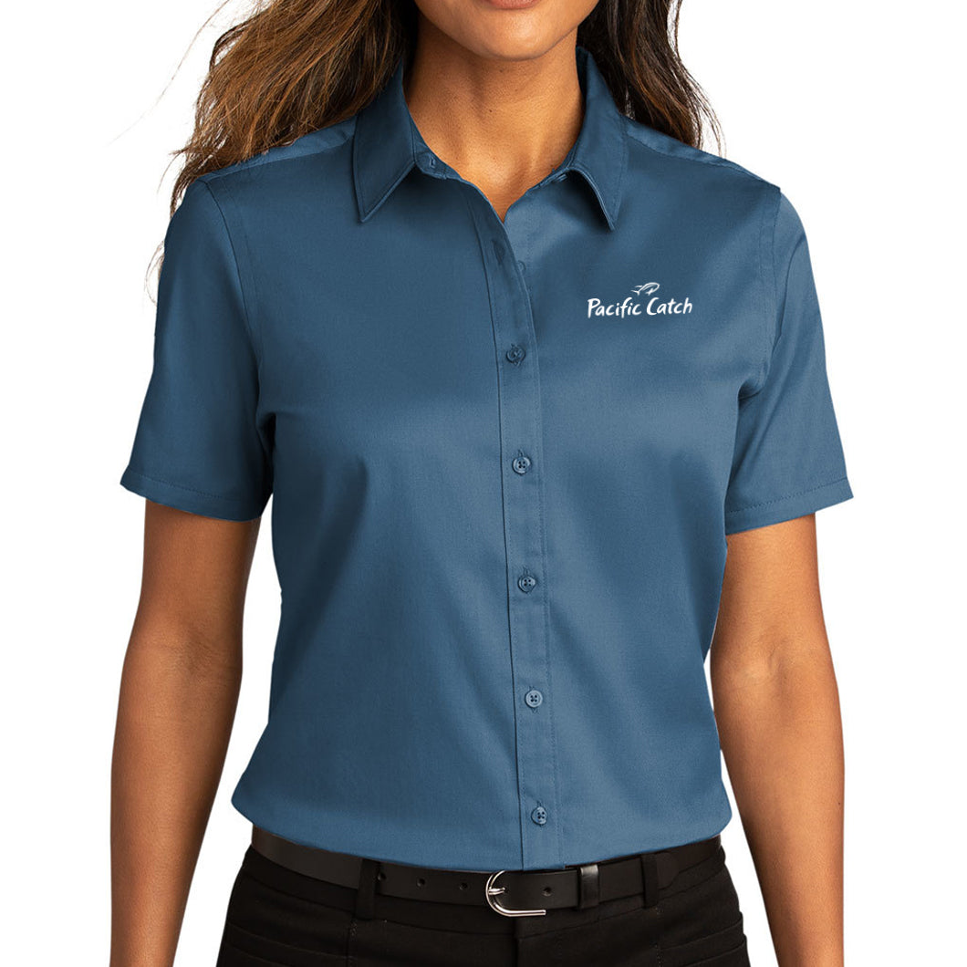 Women's Pacific Catch Short Sleeve Button Down Twill Shirt - Regatta Blue