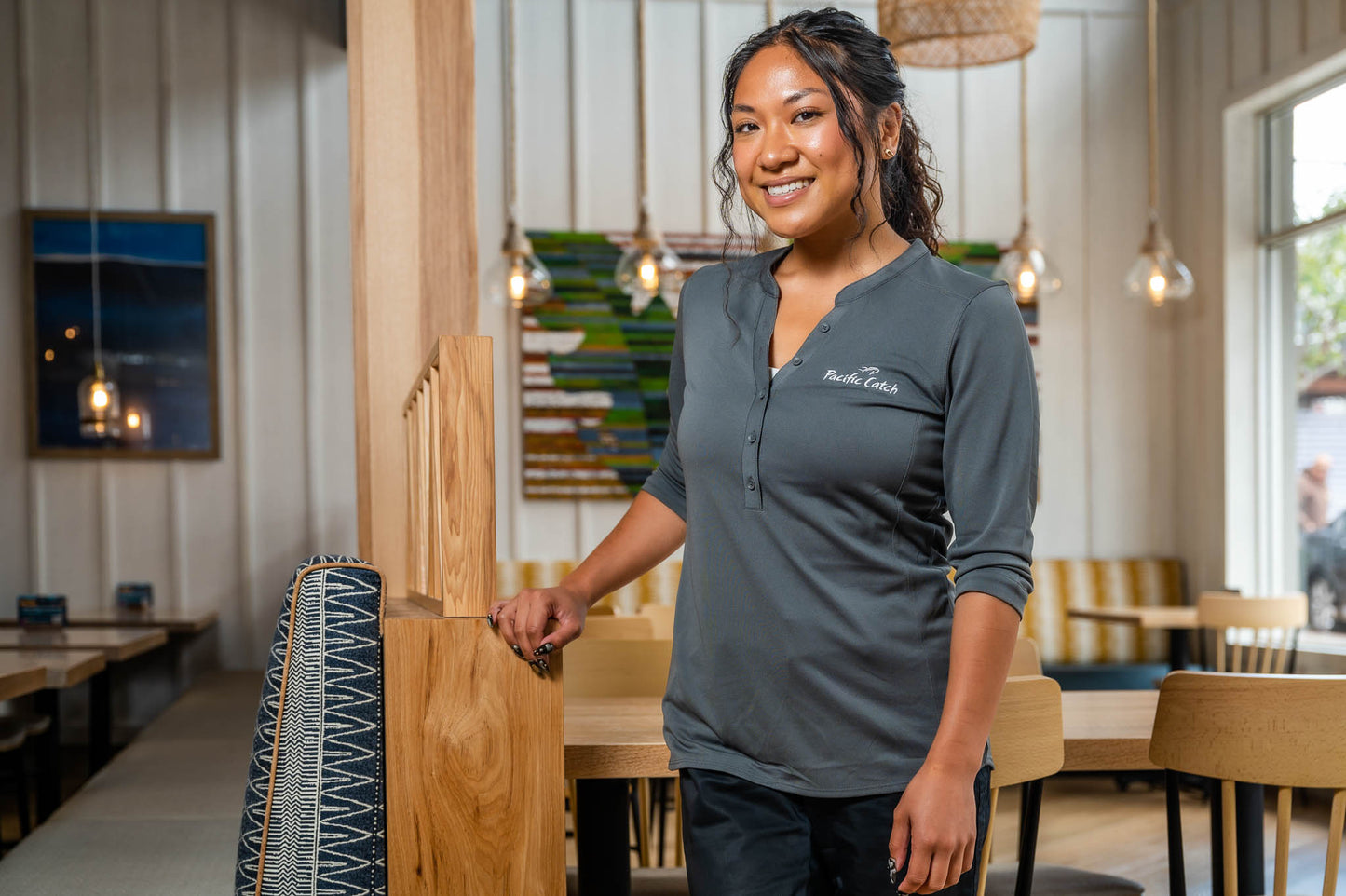 Women's Pacific Catch Henley - Sterling Grey